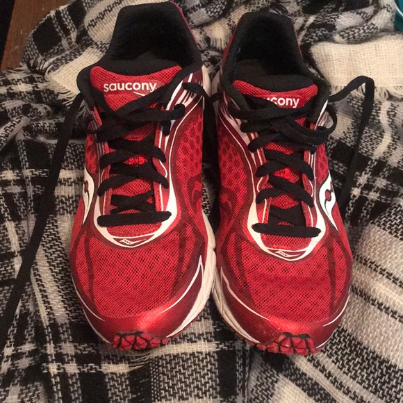 saucony men's tennis shoes